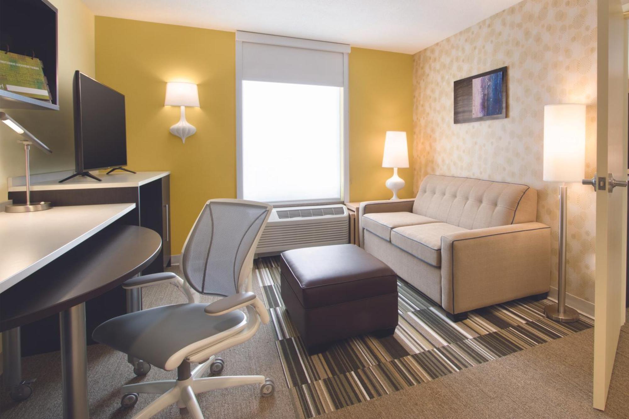Home2 Suites By Hilton Fort St. John Exterior photo